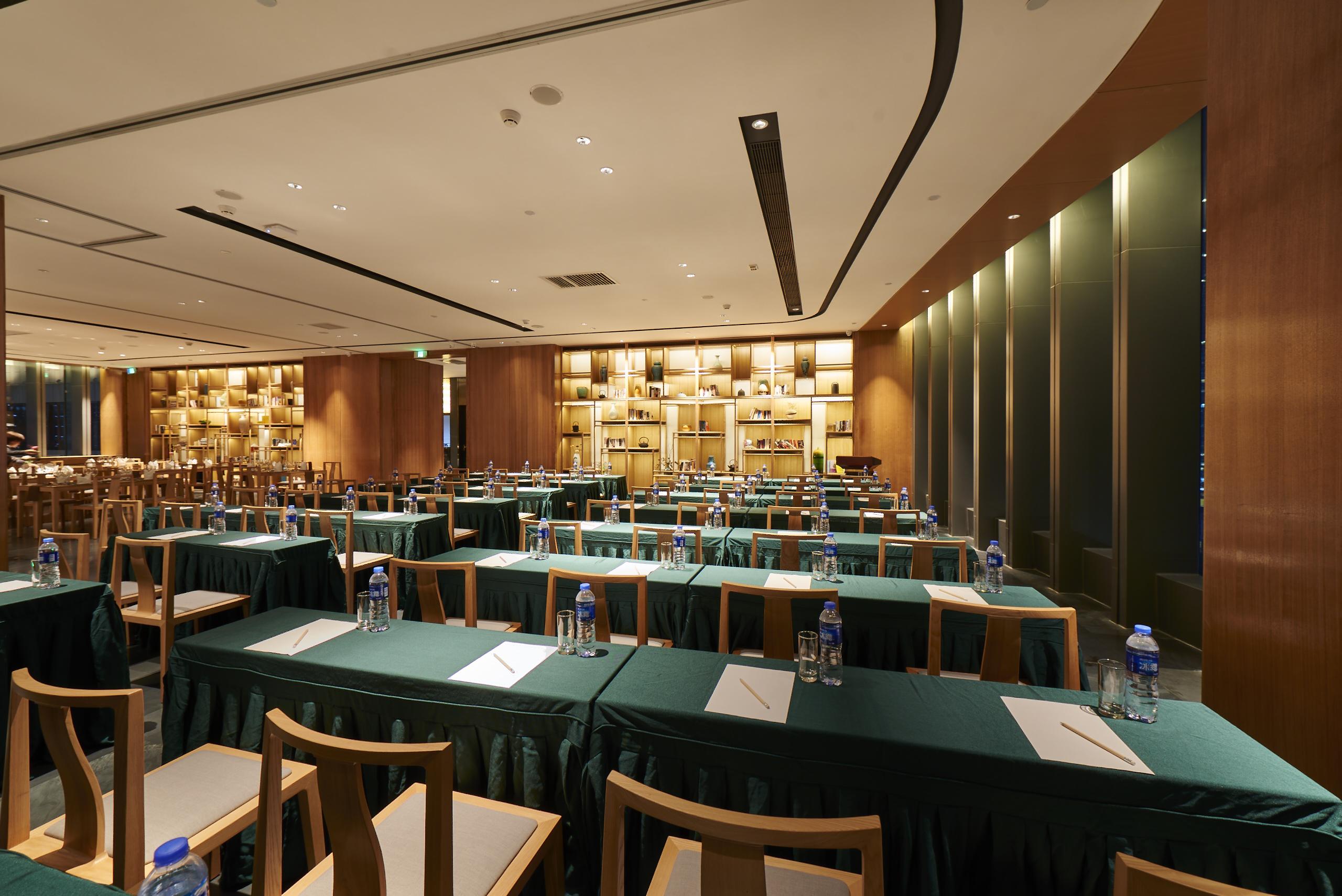 Holiday Inn Guangzhou Zhujiang New Town By Ihg Экстерьер фото