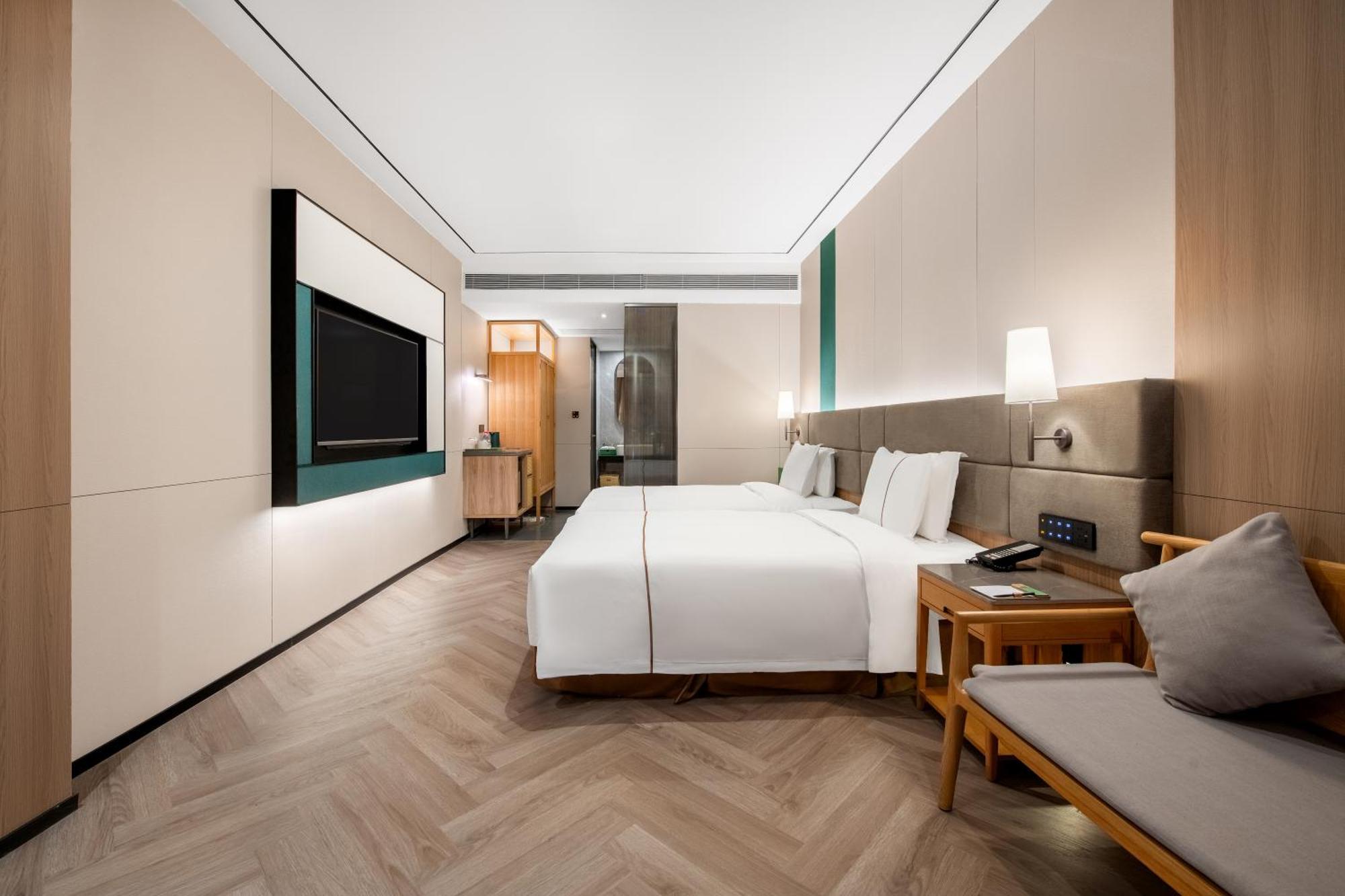 Holiday Inn Guangzhou Zhujiang New Town By Ihg Экстерьер фото